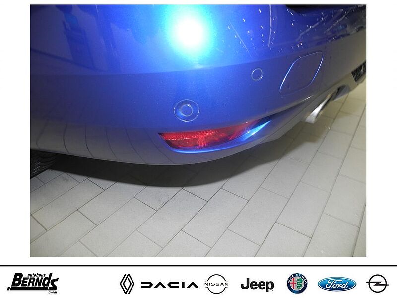 Renault Megane GRANDTOUR BLUE dCi115 EDC AUTO. R. S. LINE